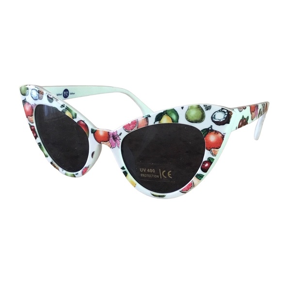 Spiked Seltzer Bon Viv Fruit Cats Eye Sunglasses Set of 2 - Picture 2 of 12